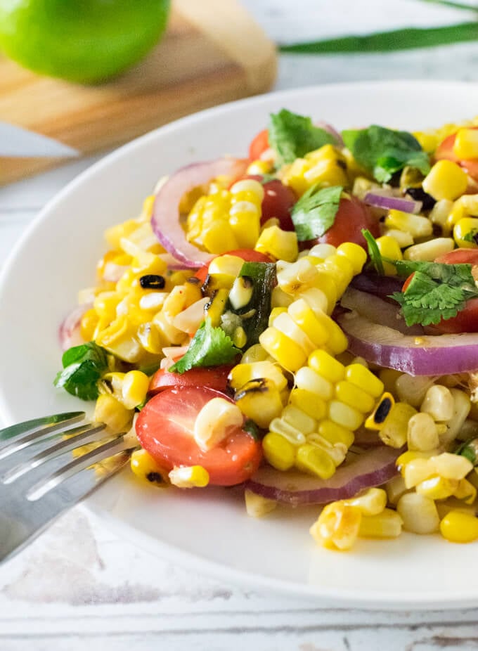 Grilled corn salad