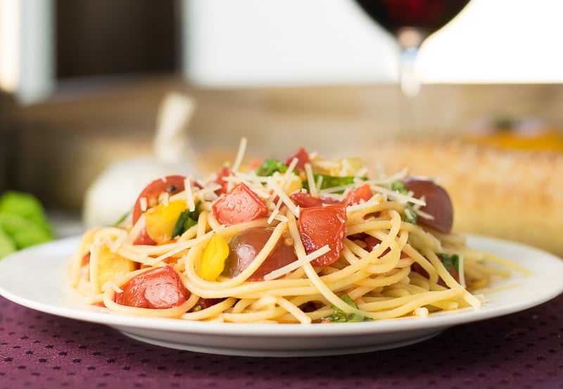 Heirloom Tomato Balsamic Olive Oil Sauce with Spaghetti