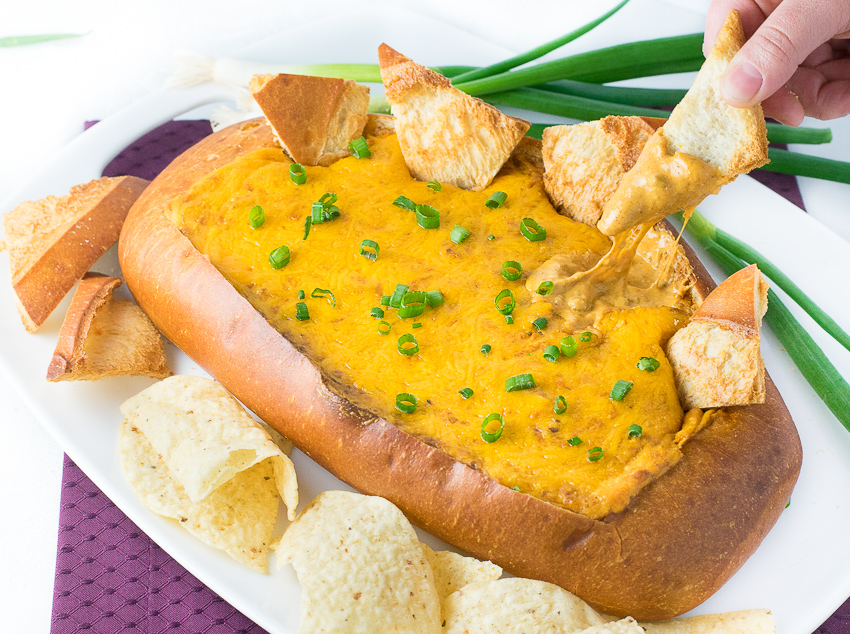 Easy Chili Cheese Dip Bread Boat
