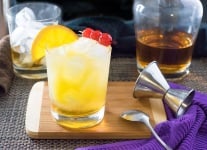 Stone Sour Amaretto Cocktail