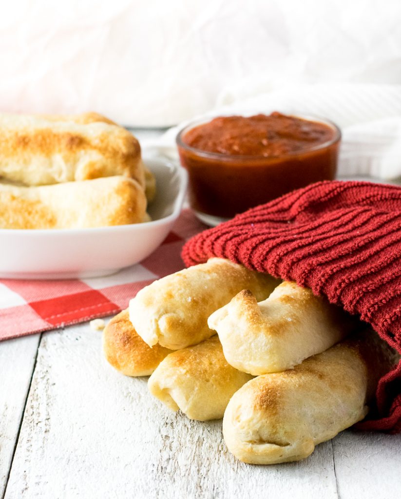 Easy CheeseStuffed Breadsticks Fox Valley Foodie