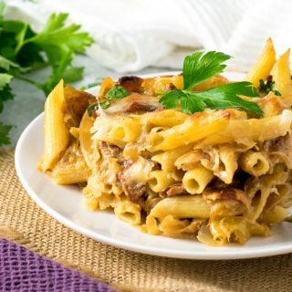 Cheesy Pasta and Caramelized Onion Pasta Bake