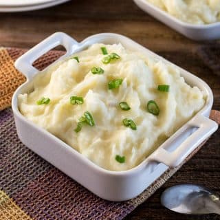 Light and Fluffy Mashed Potatoes
