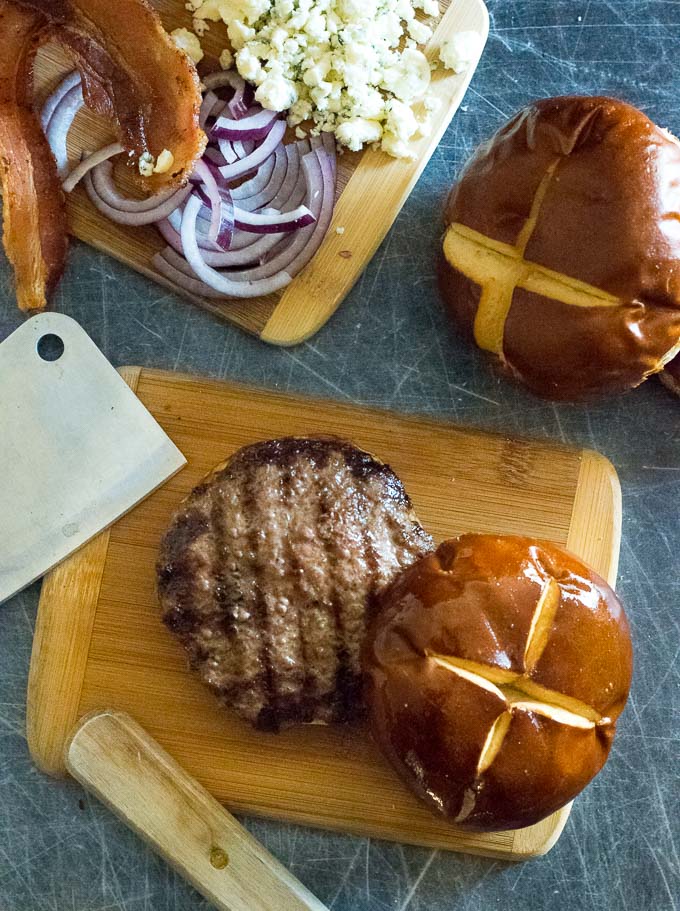 How to Make Venison Burgers