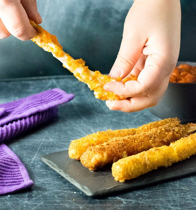 Doritos Mozzarella Sticks with String Cheese