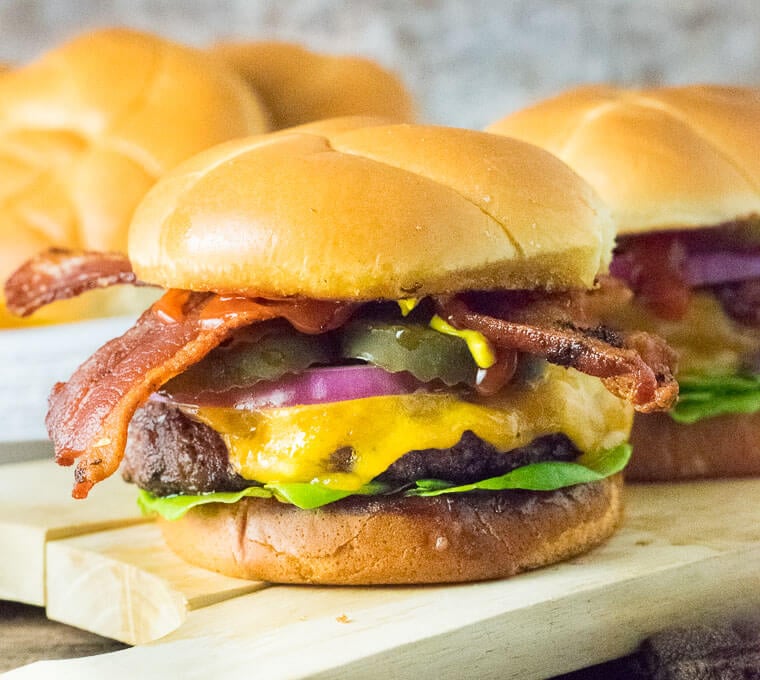 The Ultimate Bacon Cheeseburgers Recipe