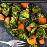 Roasted Broccoli and Carrots recipe #sidedish #vegan #vegetarian #vegetables #easy #carrots #broccoli #healthy