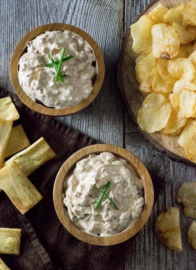 How to Make French Onion Dip
