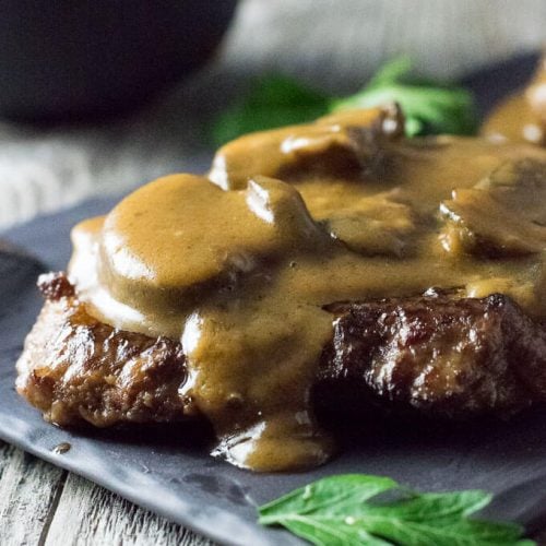 Cubed Steak with Mushroom Gravy