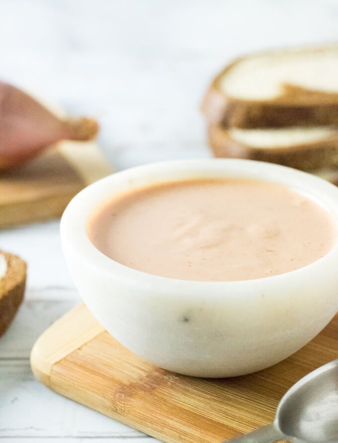 Homemade Russian Dressing in small bowl.
