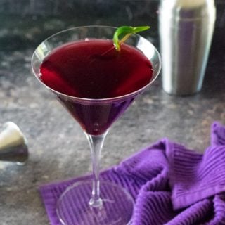 Cosmopolitan cocktail