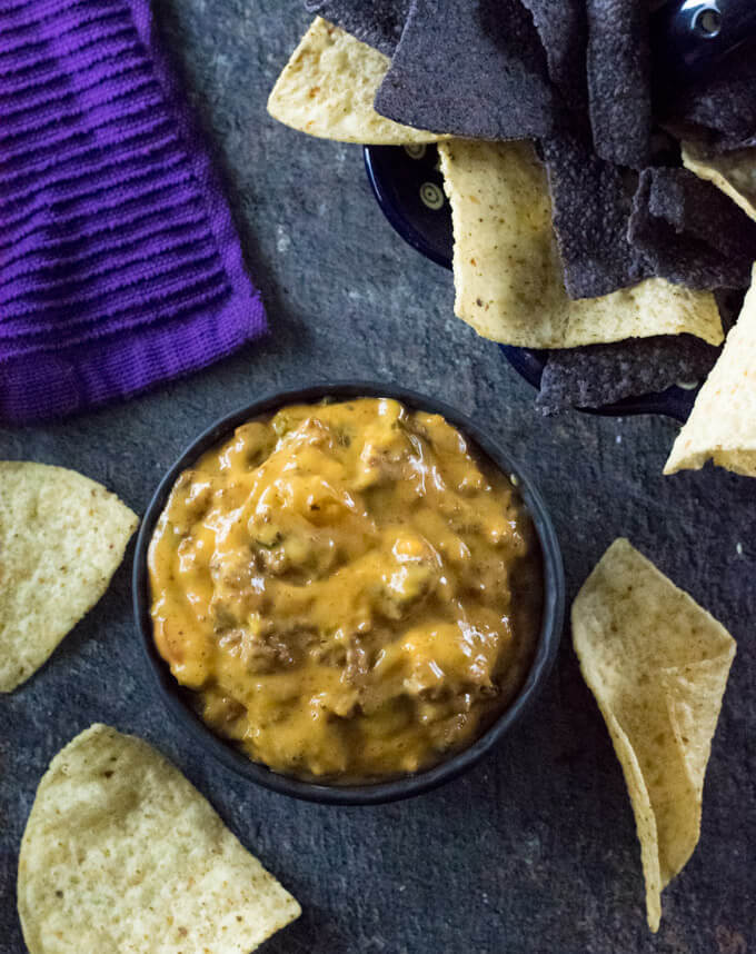 How to make nacho salsa dip.