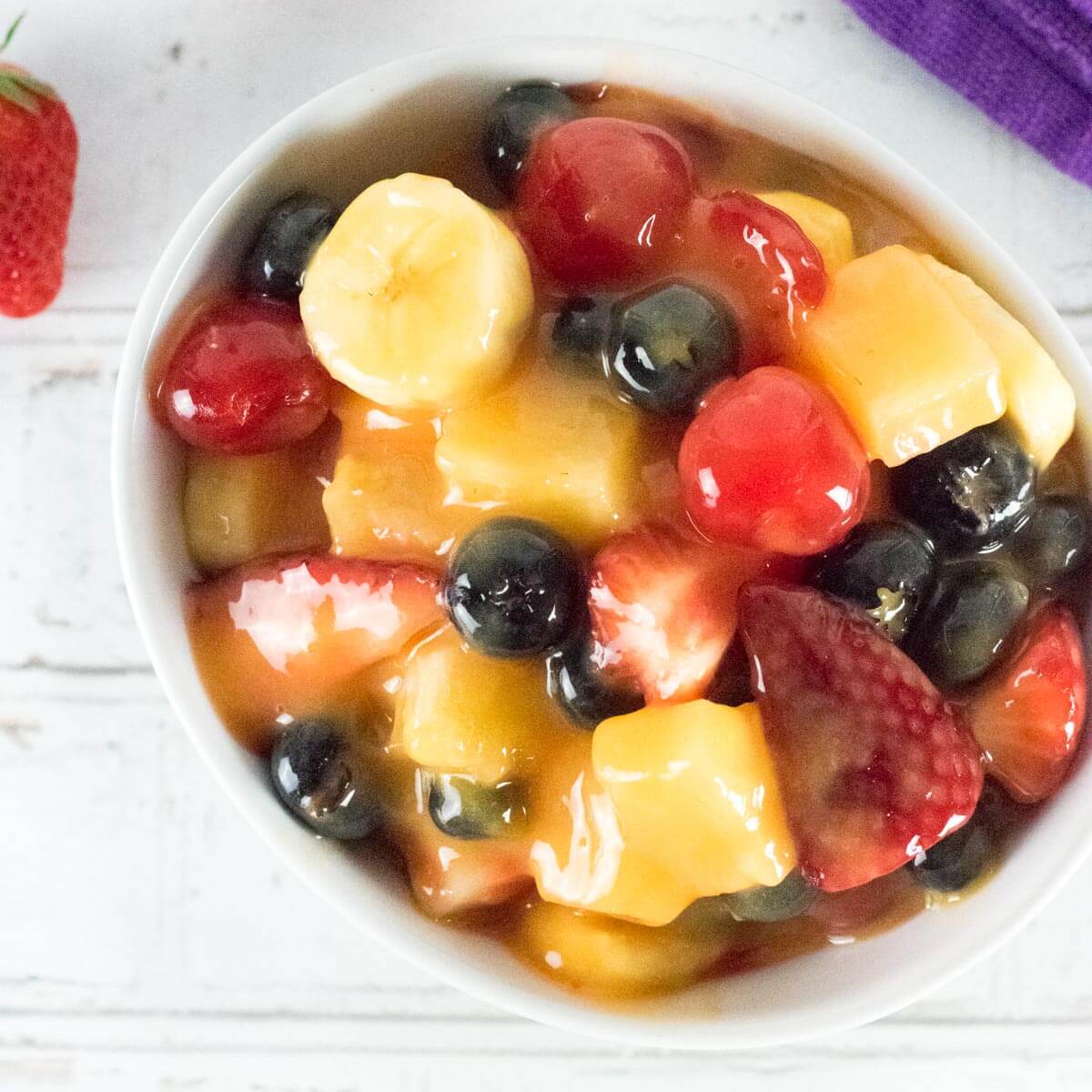 Fruit salad with instant pudding