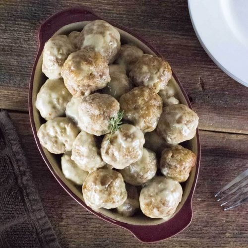 Meatballs with gravy recipe
