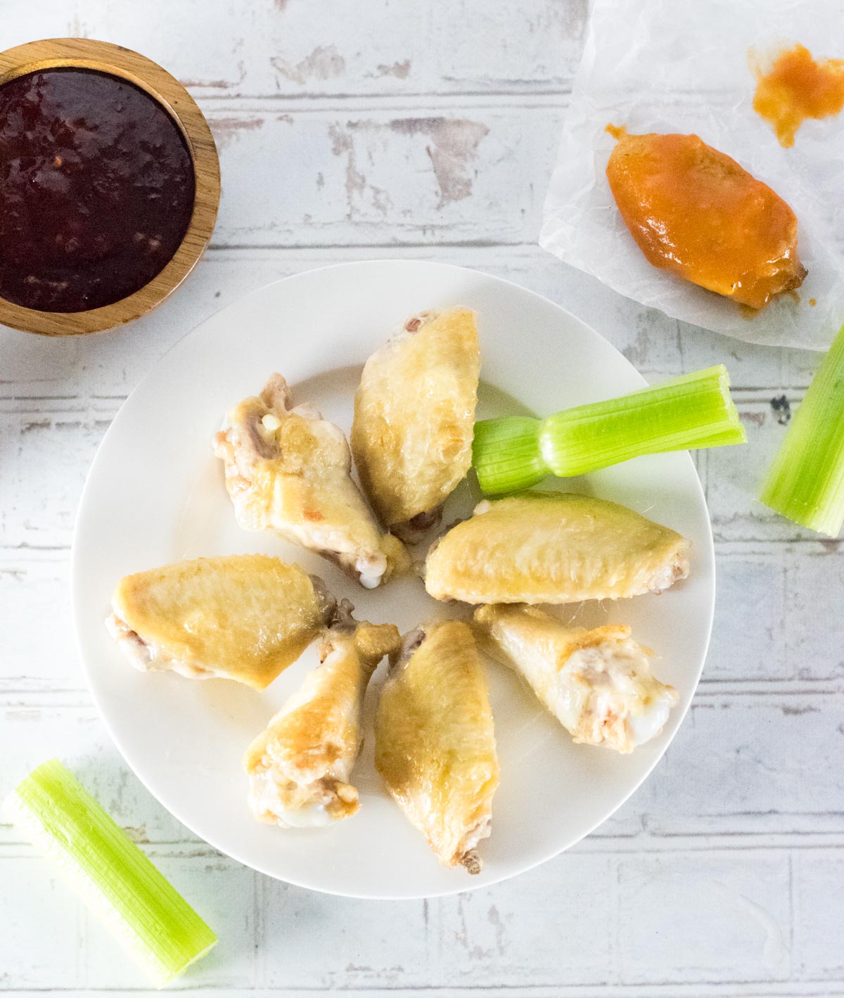 Cut and cooked wings without sauce.