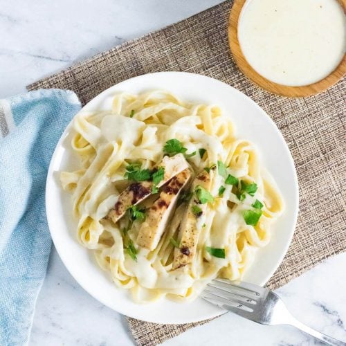 Alfredo sauce recipe without heavy cream.