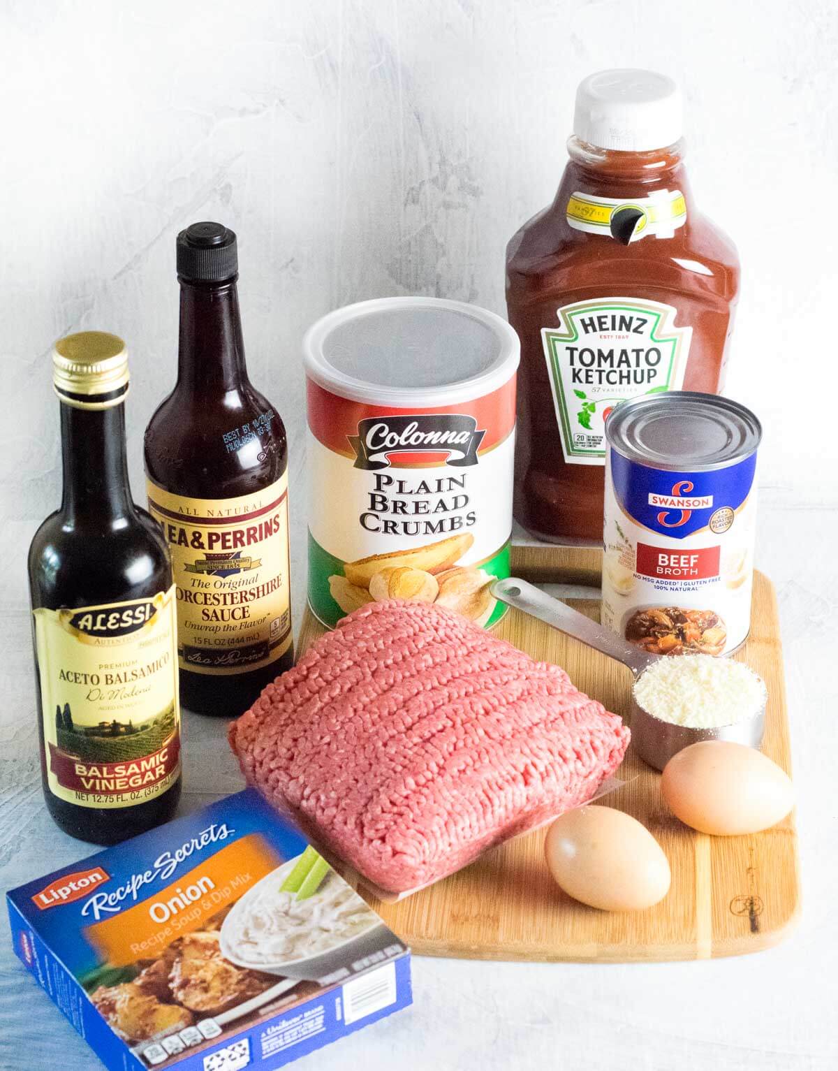 Ingredients for Meatloaf with Onion Soup Mix recipe.