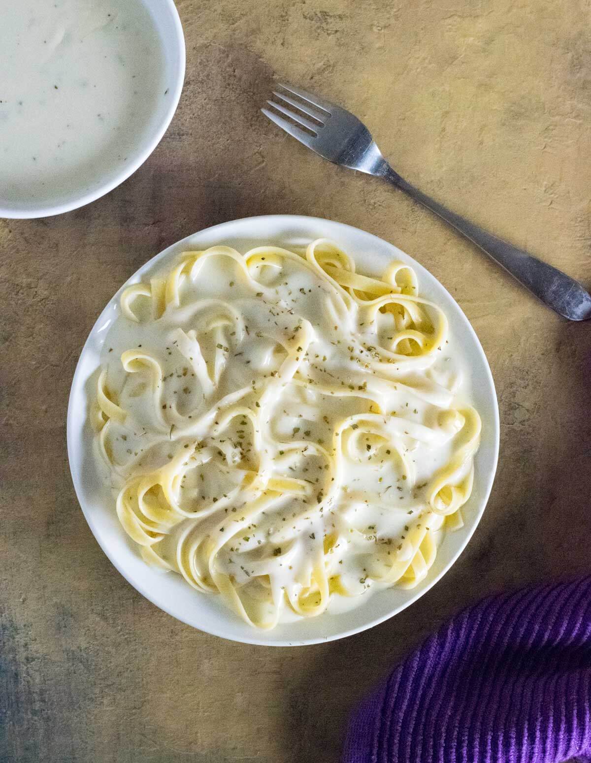 Alfredo sauce without Parmesan cheese.