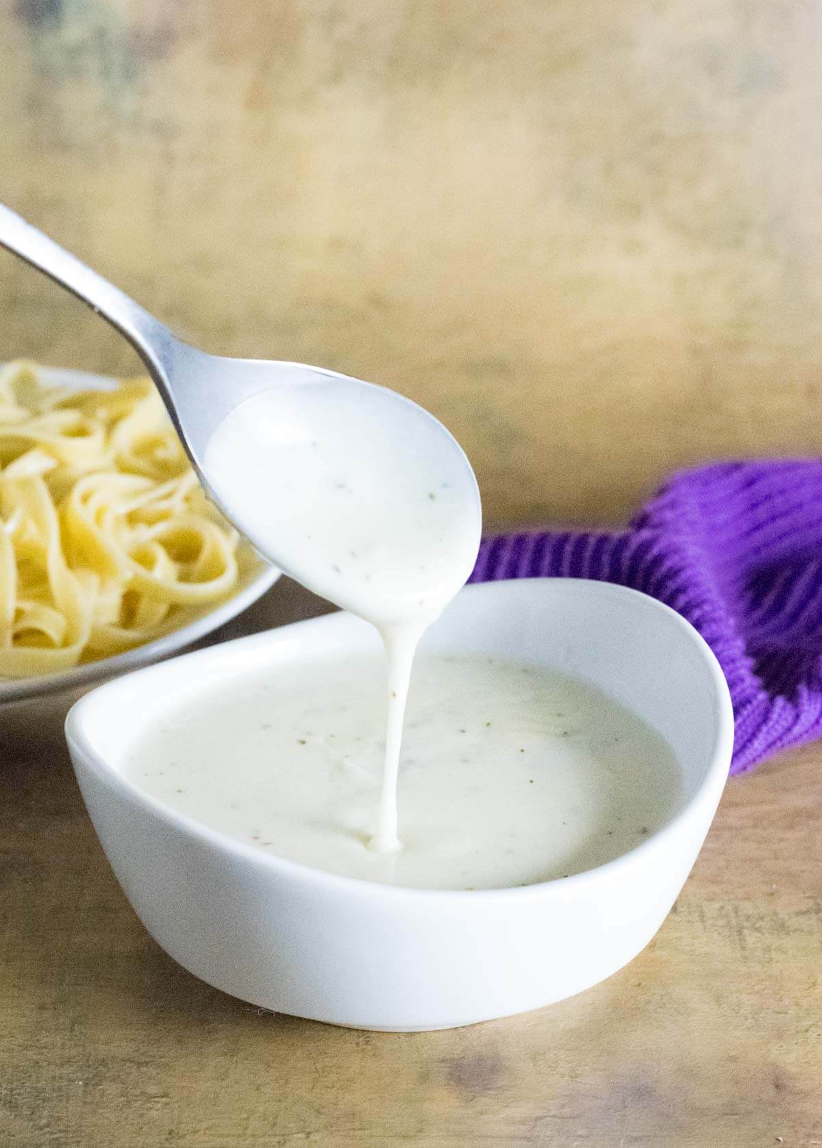 Mozzarella alfredo sauce.