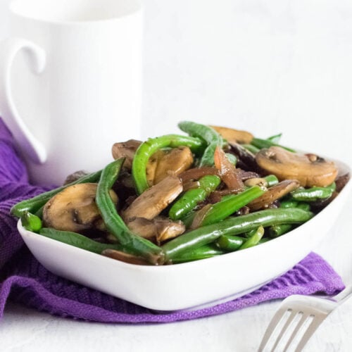 Green beans recipe with mushrooms.