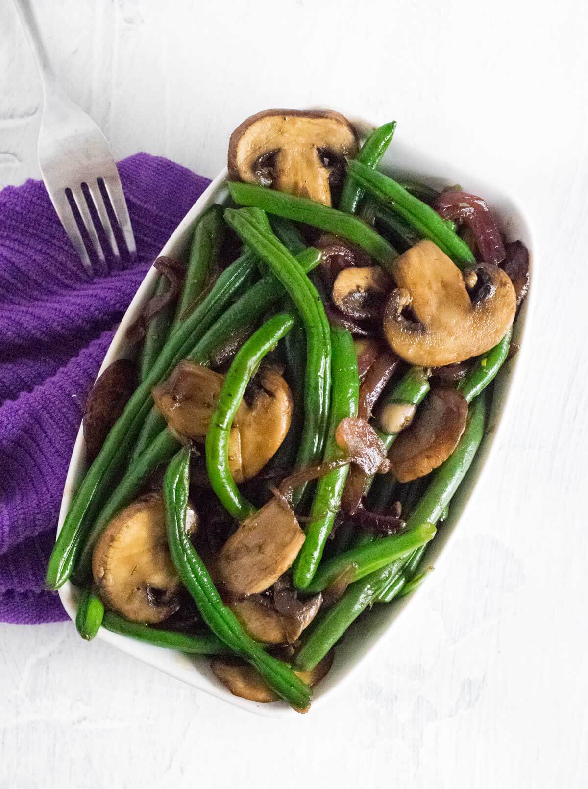 Green beans and mushrooms.