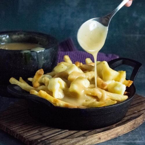 Homemade poutine gravy recipe.